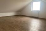 Dachgeschoßwohnung Heroldsbach - 4 Zimmer, 106 m&sup2;, 1.230&euro; | Angebot:26119763