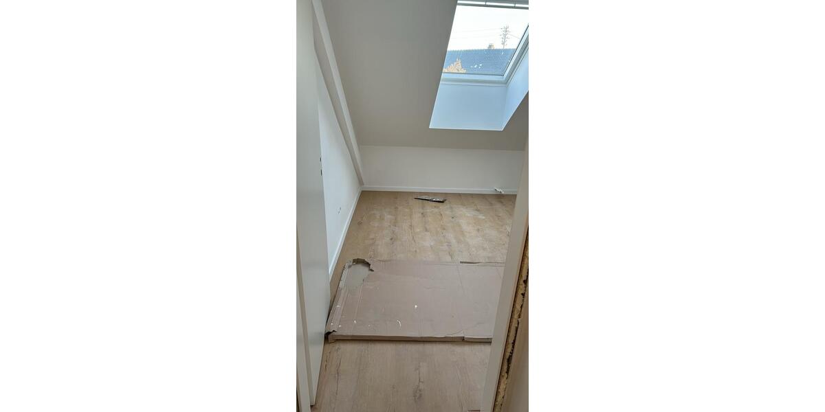 Etagenwohnung Edingen-Neckarhausen Neu-Edingen - 1 Zimmer, 20 m&sup2;, 500&euro; | Angebot:24850560