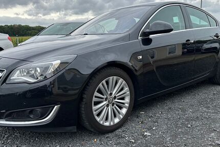 Opel Insignia 141.300 km 7.850 &euro; Bergheim 50127