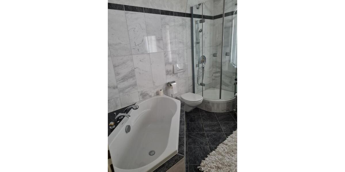 Einfamilienhaus Geisenfeld - 9 Zimmer, 180 m&sup2;, 850.000&euro; | Angebot:26862951