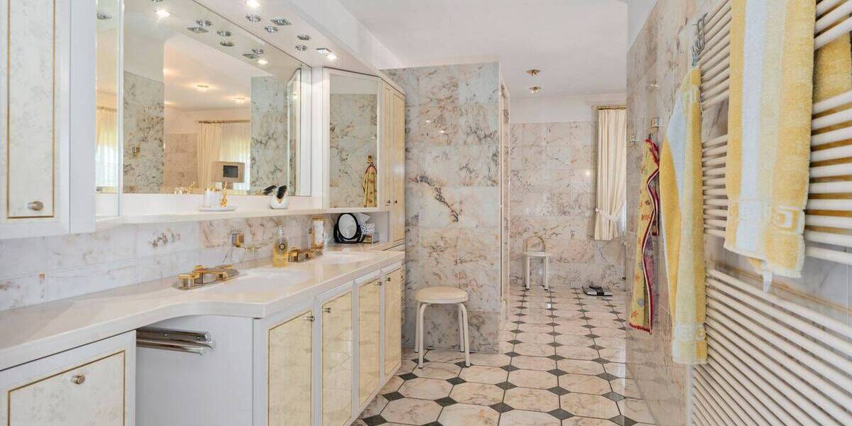 Einfamilienhaus Gnarrenburg / Karlshöfen Karlshöfen - 5 Zimmer, 402 m&sup2;, 585.000&euro; | Angebot:26275130