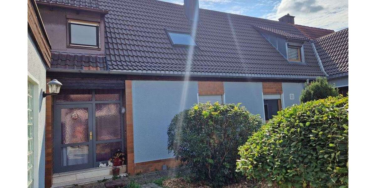 Einfamilienhaus Zirndorf - 11 Zimmer, 241 m&sup2;, 748.000&euro; | Angebot:25201240