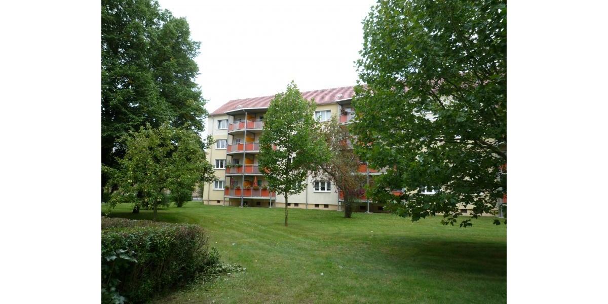 Etagenwohnung Finsterwalde - 2.5 Zimmer, 59 m&sup2;, 387&euro; | Angebot:25883938