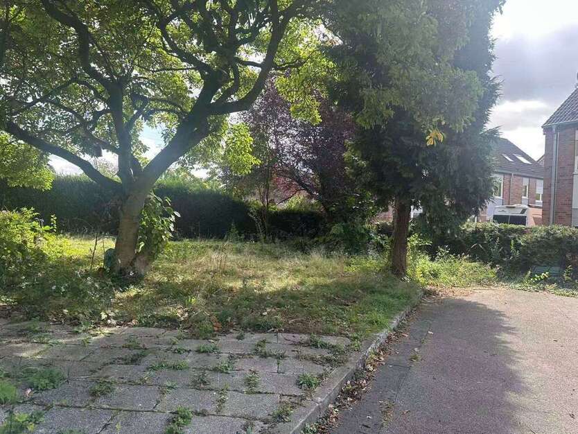 Grundstück zu verkaufen in Neuss 219.000 € 360 m²