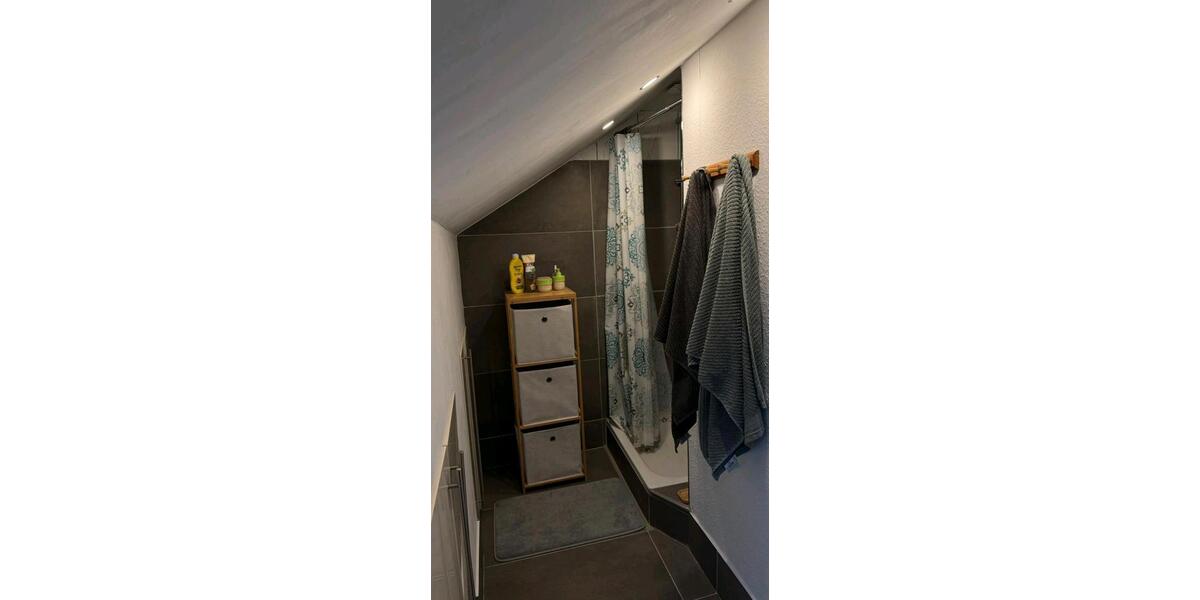 Dachgeschoßwohnung Kirchlengern - 3 Zimmer, 70 m&sup2;, 525&euro; | Angebot:26620032