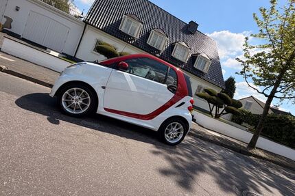 Smart ForTwo 90.000 km 4.900 &euro; Düsseldorf 40212