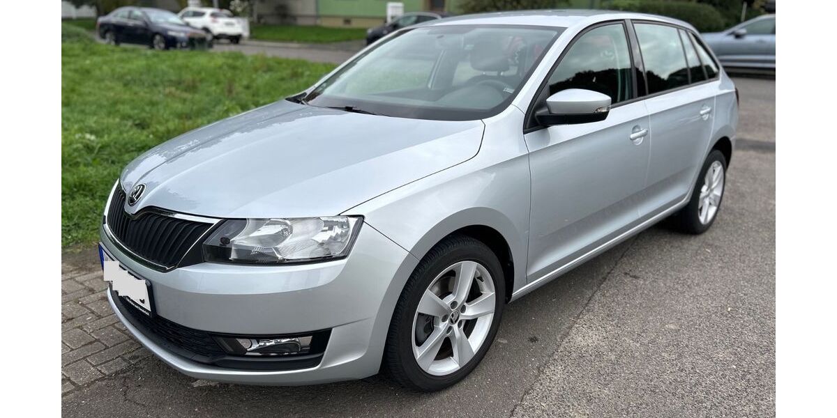 Skoda Rapid 61.000 km 9.700 &euro; Köln 50859