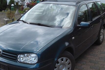 VW Golf 254.000 km 799 &euro; Neumünster 24536