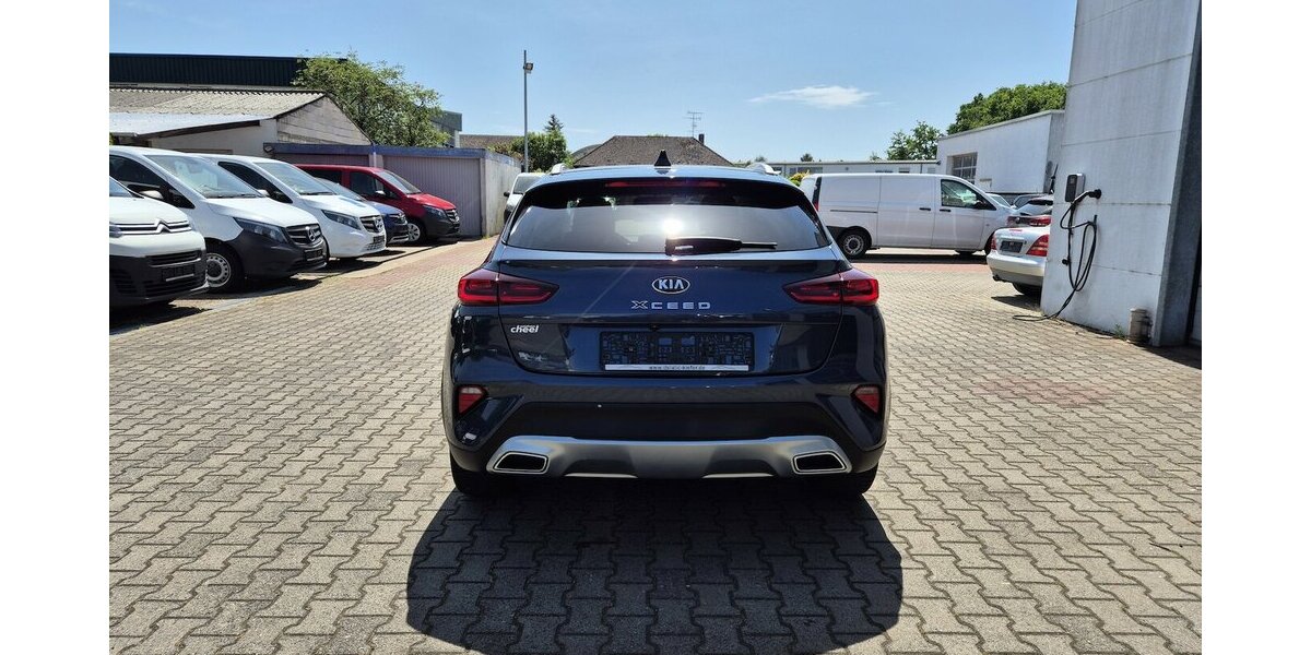 Kia XCeed Platinum Ed.,Kamera,carplay,Pano,Sitzhzg,PDC 80.745 km 17.890 &euro; Rodgau 63110