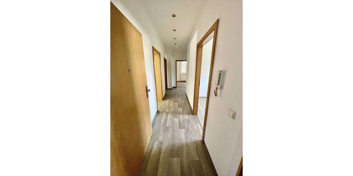 Etagenwohnung Schwarzheide Schwarzheide-Ost Naundorf - 3 Zimmer, 75 m&sup2;, 523&euro; | Angebot:26853870