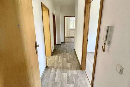 Wohnung Schwarzheide Schwarzheide-Ost Naundorf - 3 Zimmer, 75 m&sup2;, 523&euro; | Angebot:26853870