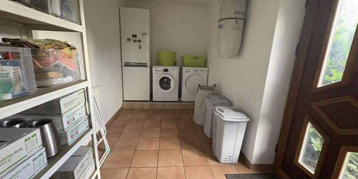 Einfamilienhaus Bollingstedt - 5 Zimmer, 196 m&sup2;, 449.000&euro; | Angebot:24453569