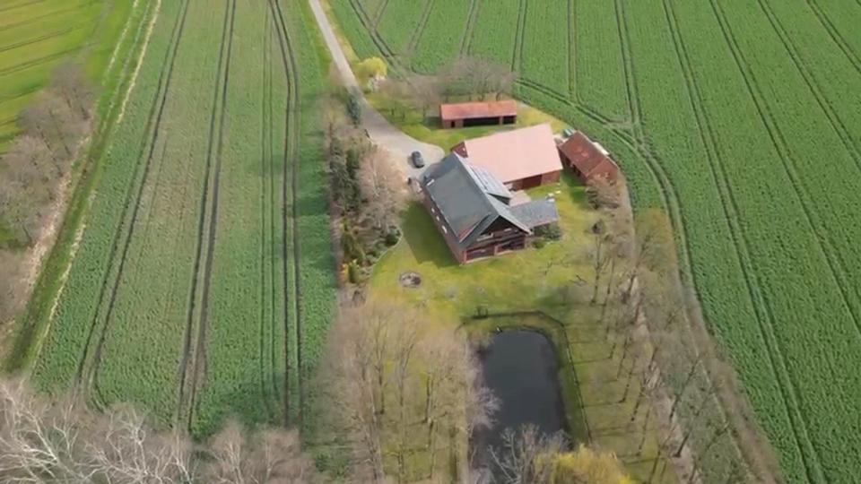 Hochwertige, kernsanierte 170m2-Wohnung in ländlicher Idylle 6 zimmer