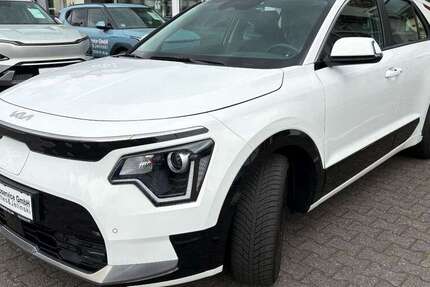 Kia Niro 32.200 km 26.900 &euro; Remagen-Rolandseck 53424