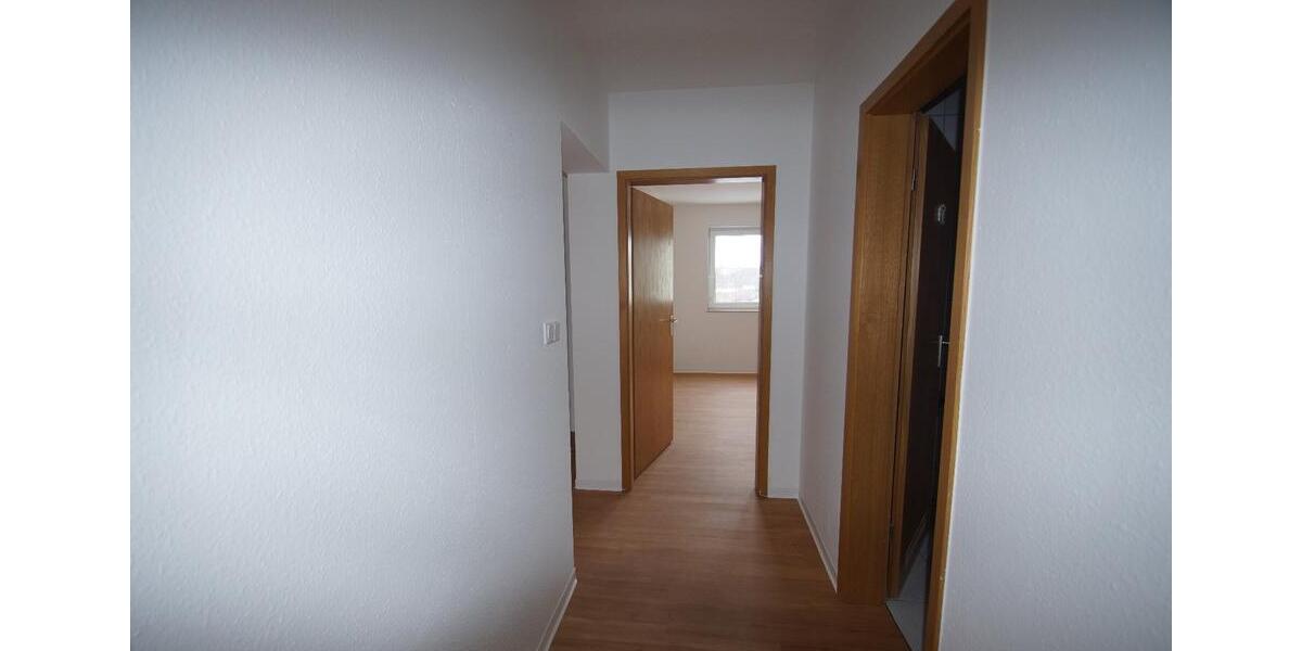 Dachgeschoßwohnung Neukloster - 3 Zimmer, 67 m&sup2;, 649&euro; | Angebot:25641407