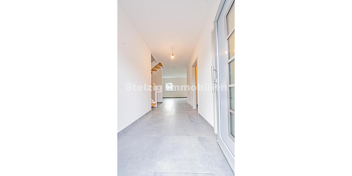 Doppelhaushälfte Kolkwitz - 4 Zimmer, 117 m&sup2;, 1.550&euro; | Angebot:26659450