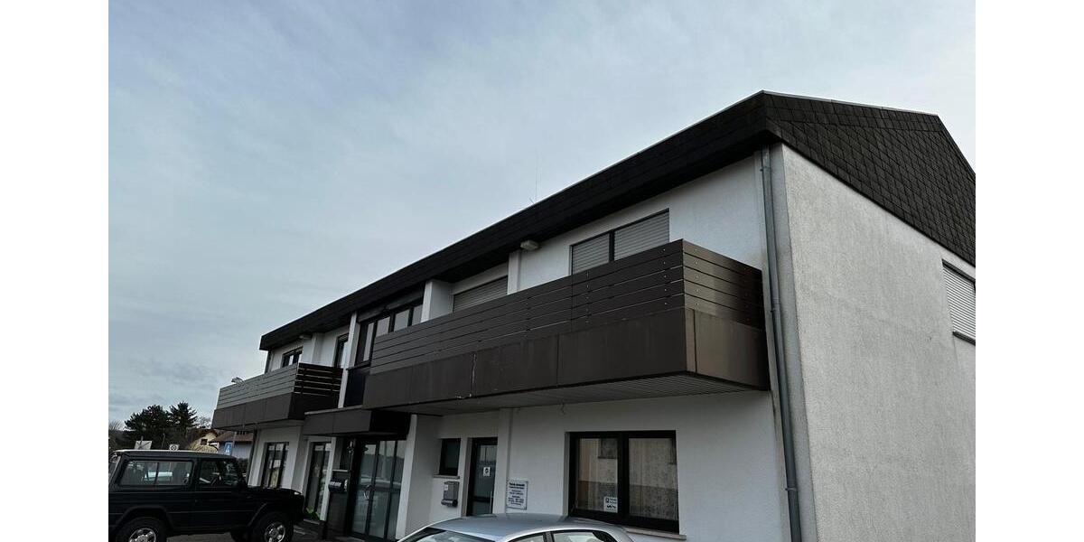 Etagenwohnung Nohfelden - 4 Zimmer, 100 m&sup2;, 199.000&euro; | Angebot:27030055