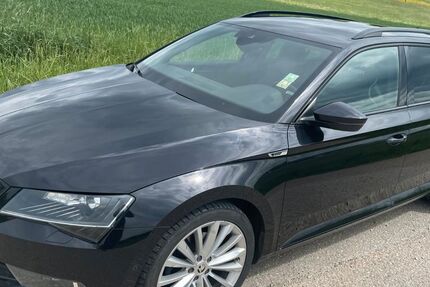 Skoda Superb 128.000 km 21.500 € Freystadt 92342
