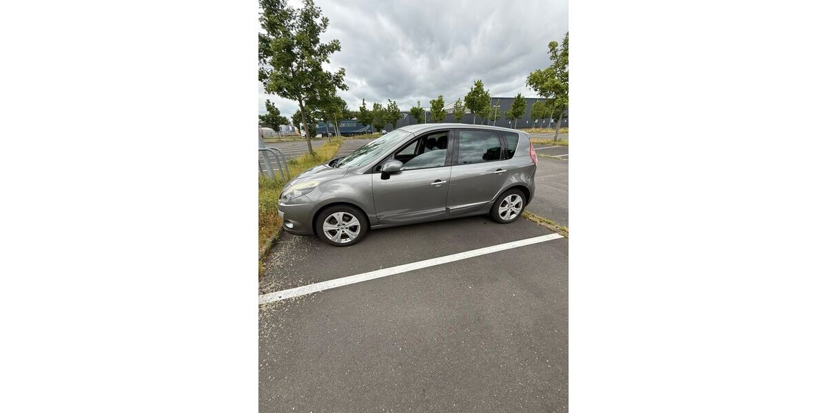 Renault Scenic 192.000 km 4.500 &euro; Hennef ( Sig ) 53773