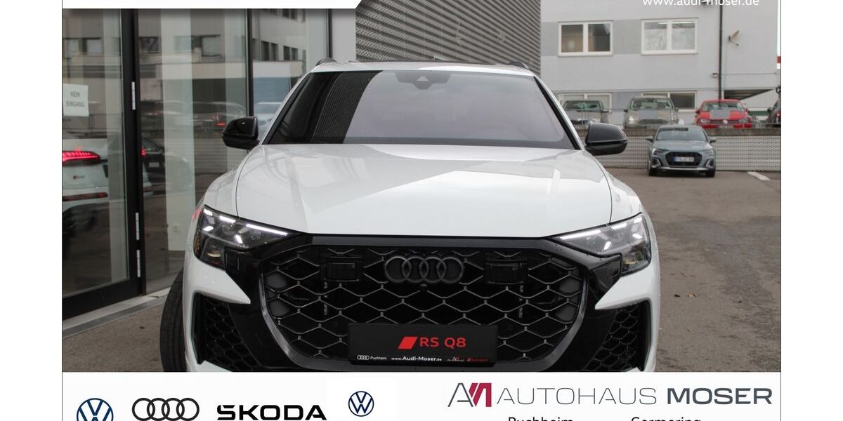 Audi RSQ8 1.900 km 126.840 &euro; Puchheim 82178