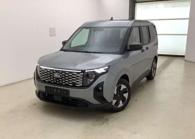 Ford Tourneo Courier 4.604 km 25.900 &euro; Neumünster 24536