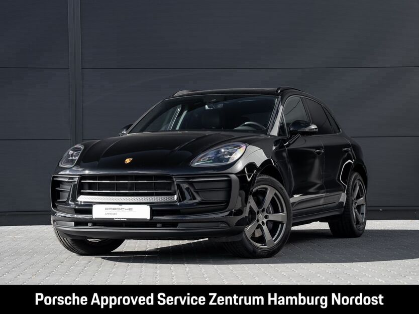 Porsche Macan 8.192 km 77.900 € Hamburg 22143