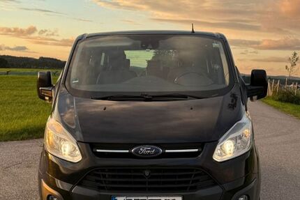 Ford Tourneo Custom 250.000 km 11.500 € Tuntenhausen 83104