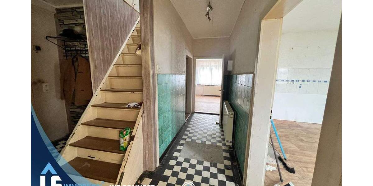 Einfamilienhaus Mahlwinkel Mahlwinkel - 4 Zimmer, 160 m&sup2;, 100.000&euro; | Angebot:25689368