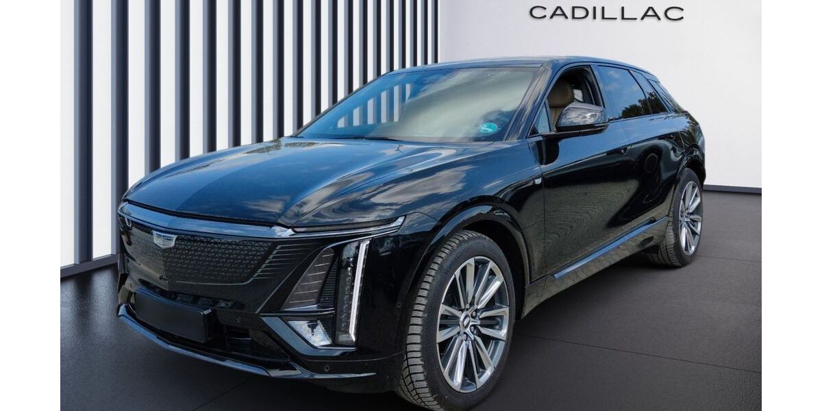 Cadillac Andere 24.210 km 60.900 &euro; Trier 54294