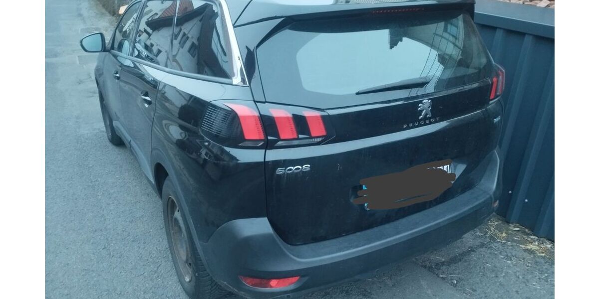 Peugeot 5008 131.000 km 11.000 &euro; Jossgrund/Pfaffenhausen 63637