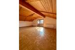 Dachgeschoßwohnung Hutthurm - 2.5 Zimmer, 85 m&sup2;, 690&euro; | Angebot:25354749