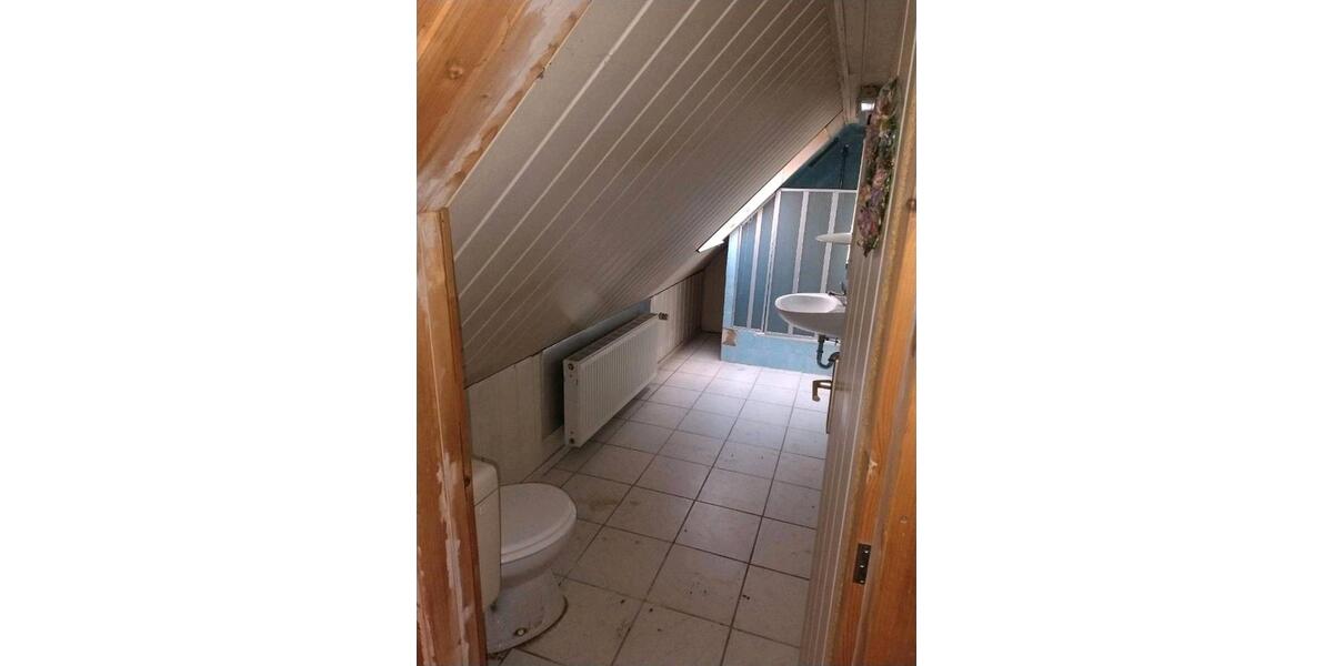 Einfamilienhaus Burg - 6 Zimmer, 145 m&sup2;, 145.000&euro; | Angebot:26037581