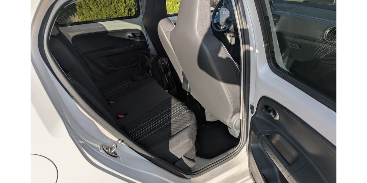 Seat Mii 83.000 km 6.500 &euro; Föritztal 96524