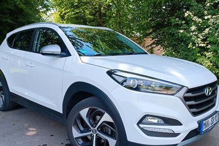 Hyundai TUCSON 157.500 km 13.900 € Biberach an der Riss 88400