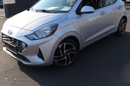 Hyundai i10 10.324 km 11.990 &euro; Heuchelheim b. Giessen 35452