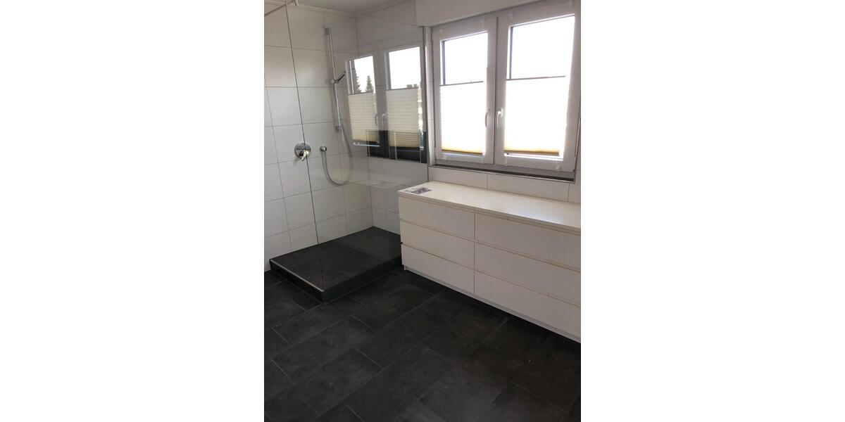 Etagenwohnung Rheda-Wiedenbrück Wiedenbrück - 7 Zimmer, 180 m&sup2;, 380.000&euro; | Angebot:25306634