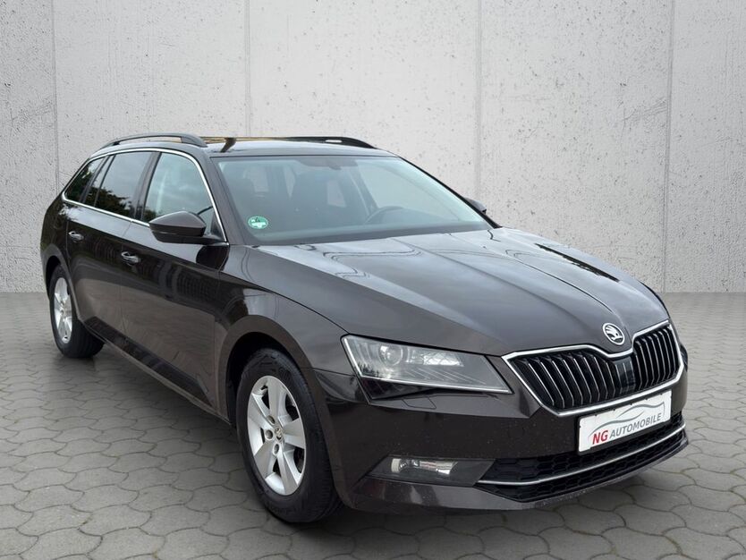 Skoda Superb 217.650 km 10.990 € Apolda 99510
