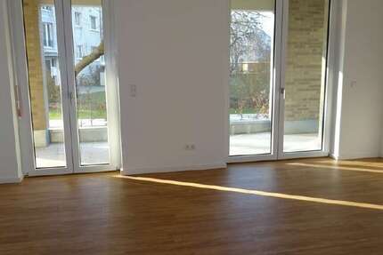 Wohnung Dresden Johannstadt - 2 Zimmer, 64 m&sup2;, 899&euro; | Angebot:26866661