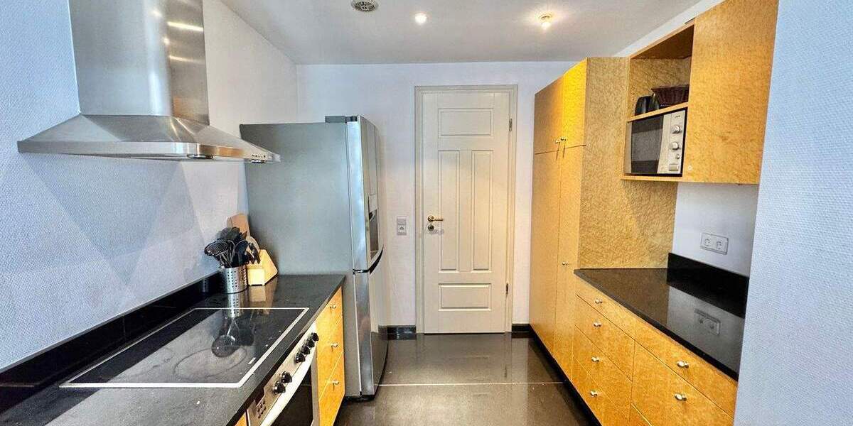 Schöne Altbauwohnung in Citylage 5 zimmer