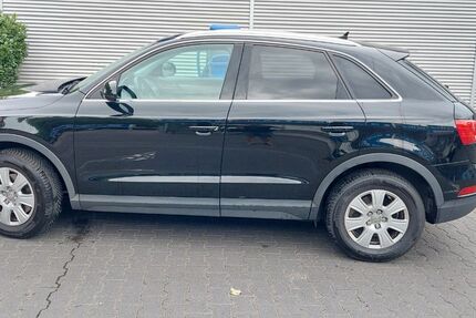 Audi Q3 105.000 km 14.990 € Mainz 55130