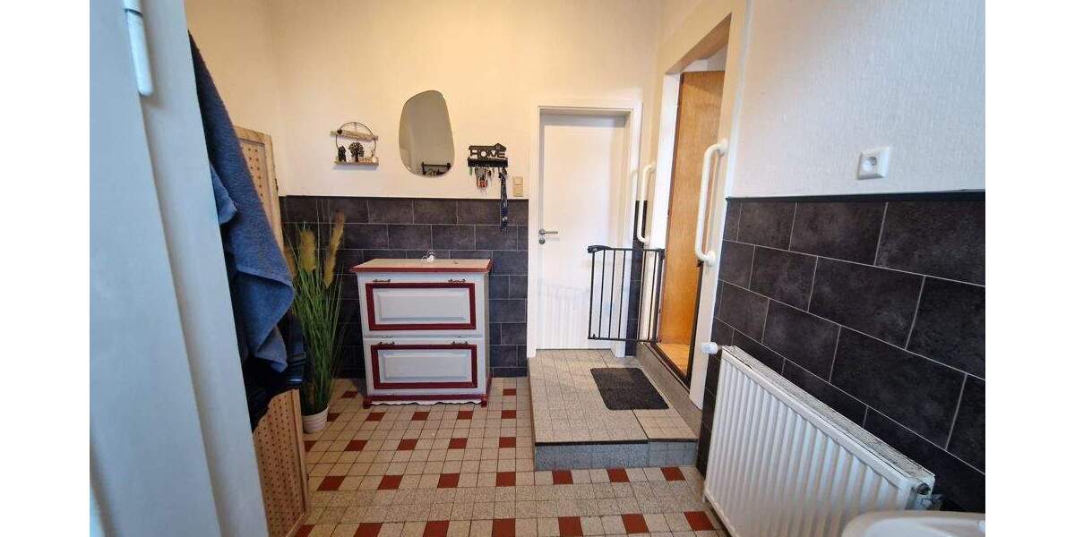 Einfamilienhaus Varel Dangastermoor - 6 Zimmer, 125 m&sup2;, 860&euro; | Angebot:25227333