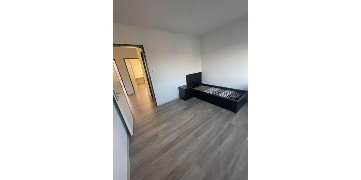 Etagenwohnung Oldenburg Eversten - 5 Zimmer, 119 m&sup2;, 1.495&euro; | Angebot:25352544