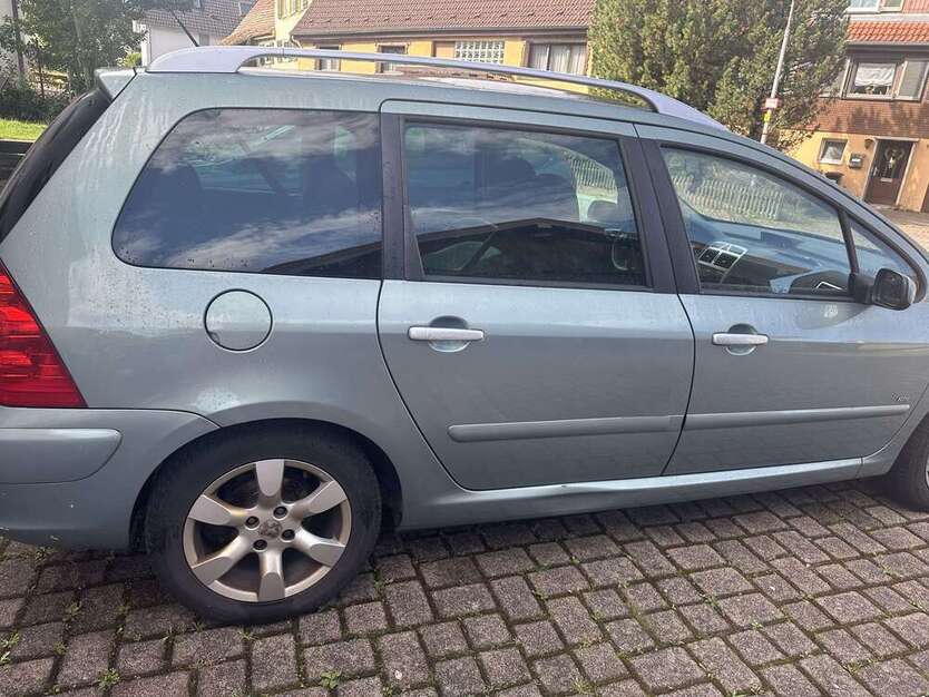 307