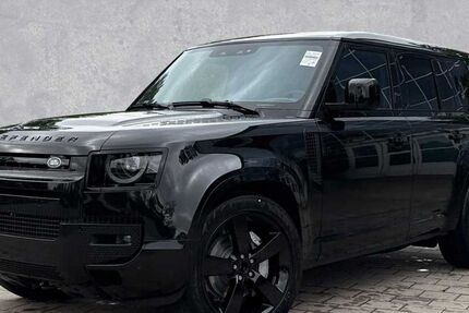 Land Rover Defender 8.000 km 95.555 &euro; Regensburg 93059