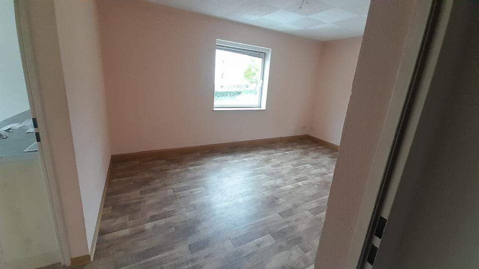 Etagenwohnung Lichtenstein (Sachsen) - 3 Zimmer, 48 m&sup2;, 270&euro; | Angebot:24976463