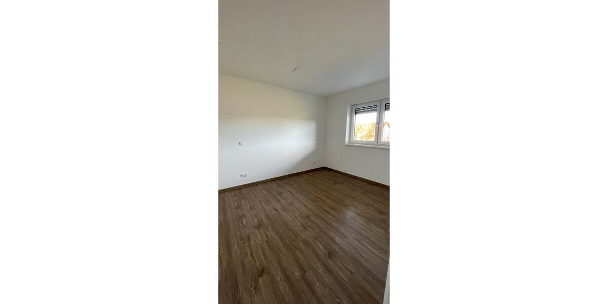 Erdgeschoßwohnung Hardheim - 3 Zimmer, 72 m&sup2;, 900&euro; | Angebot:26152473