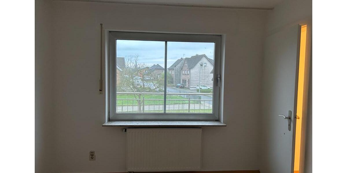 Geräumiges Haus mit Innenhof und Nebengebäuden in GangeltStahe zimmer