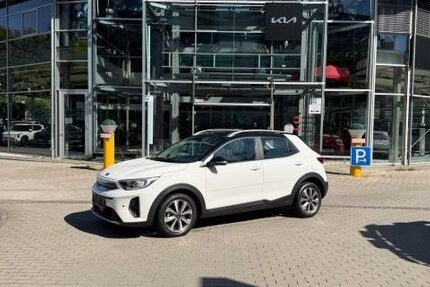 Kia Stonic 31.923 km 14.990 &euro; München 81241