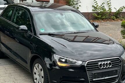 Audi A1 274.000 km 1.950 &euro; Flensburg 24941