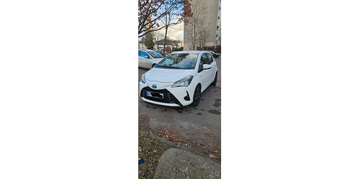 Toyota Yaris 119.000 km 11.000 &euro; berlin 12157